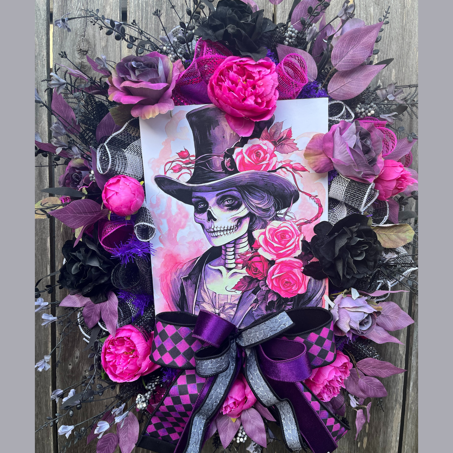 Gothic Skeleton Halloween Wreath – Spooky Chic Door Decor - Gothic Home Decor