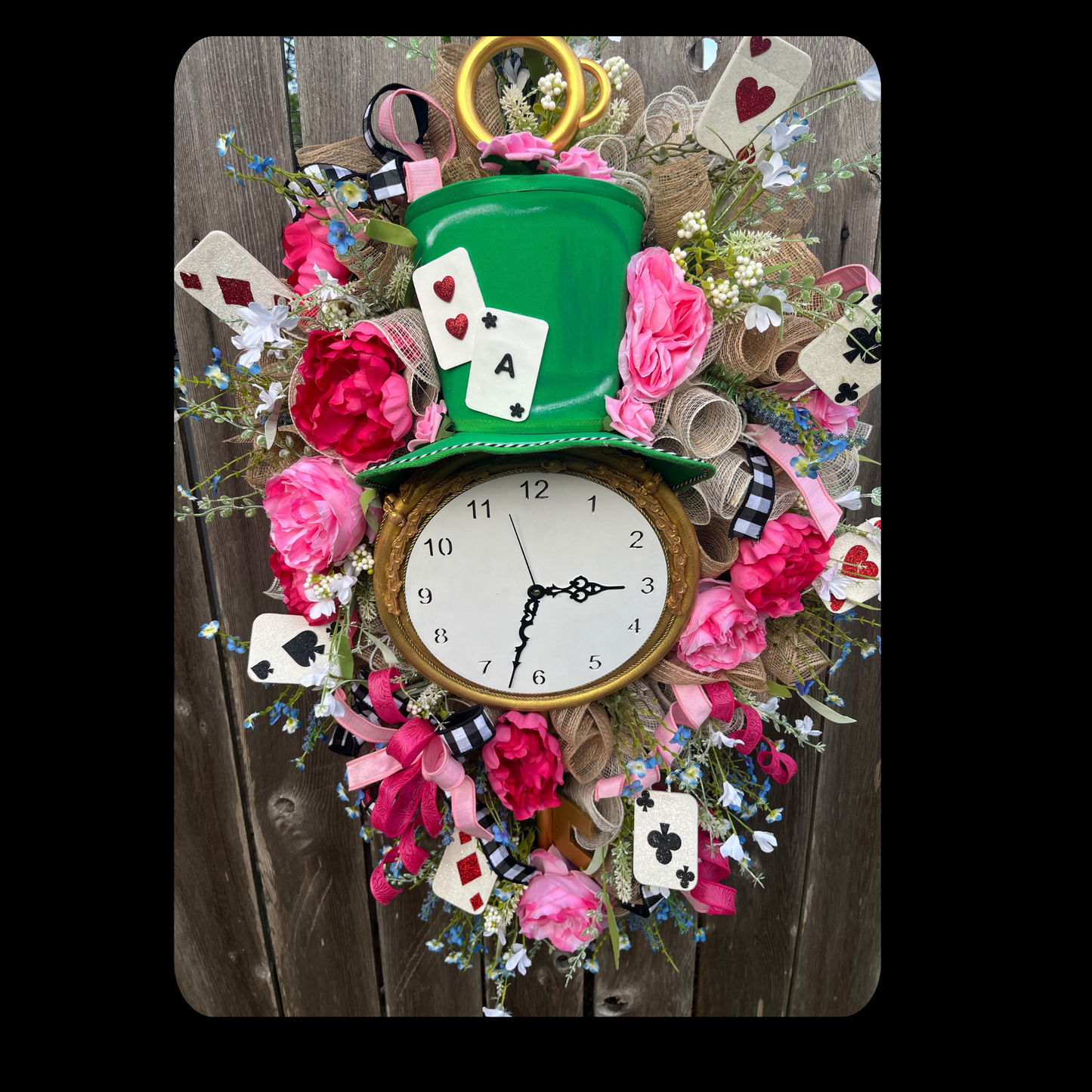 Mad Hatter Wonderland Clock Wreath – Alice in Wonderland Décor, Playing Cards, Pink Floral Door Wreath