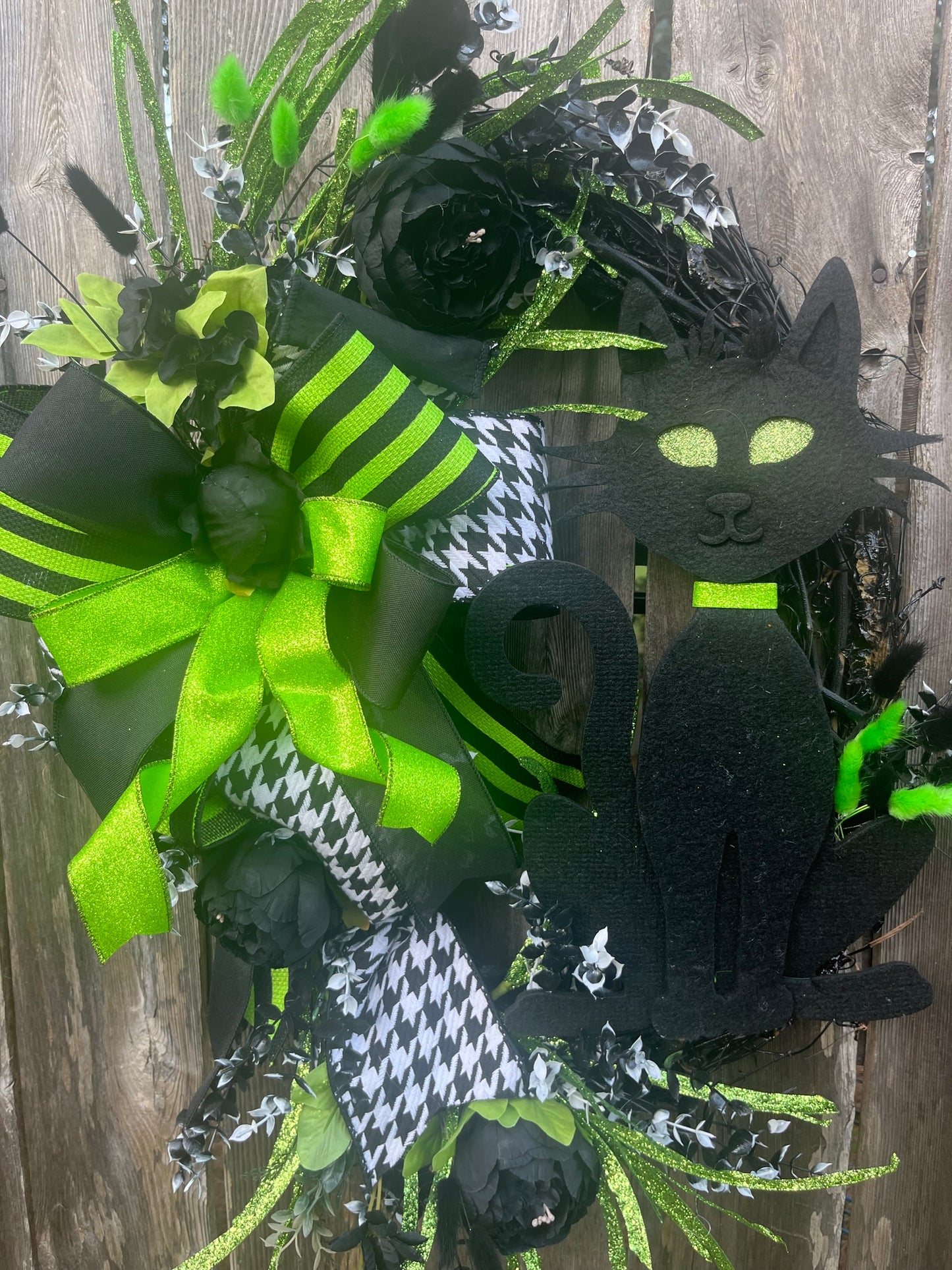 Black Cat Wreath for the front door, Halloween grapevine wreath, Halloween decorations, Cat lover's decorations, Fall grapevine wreath