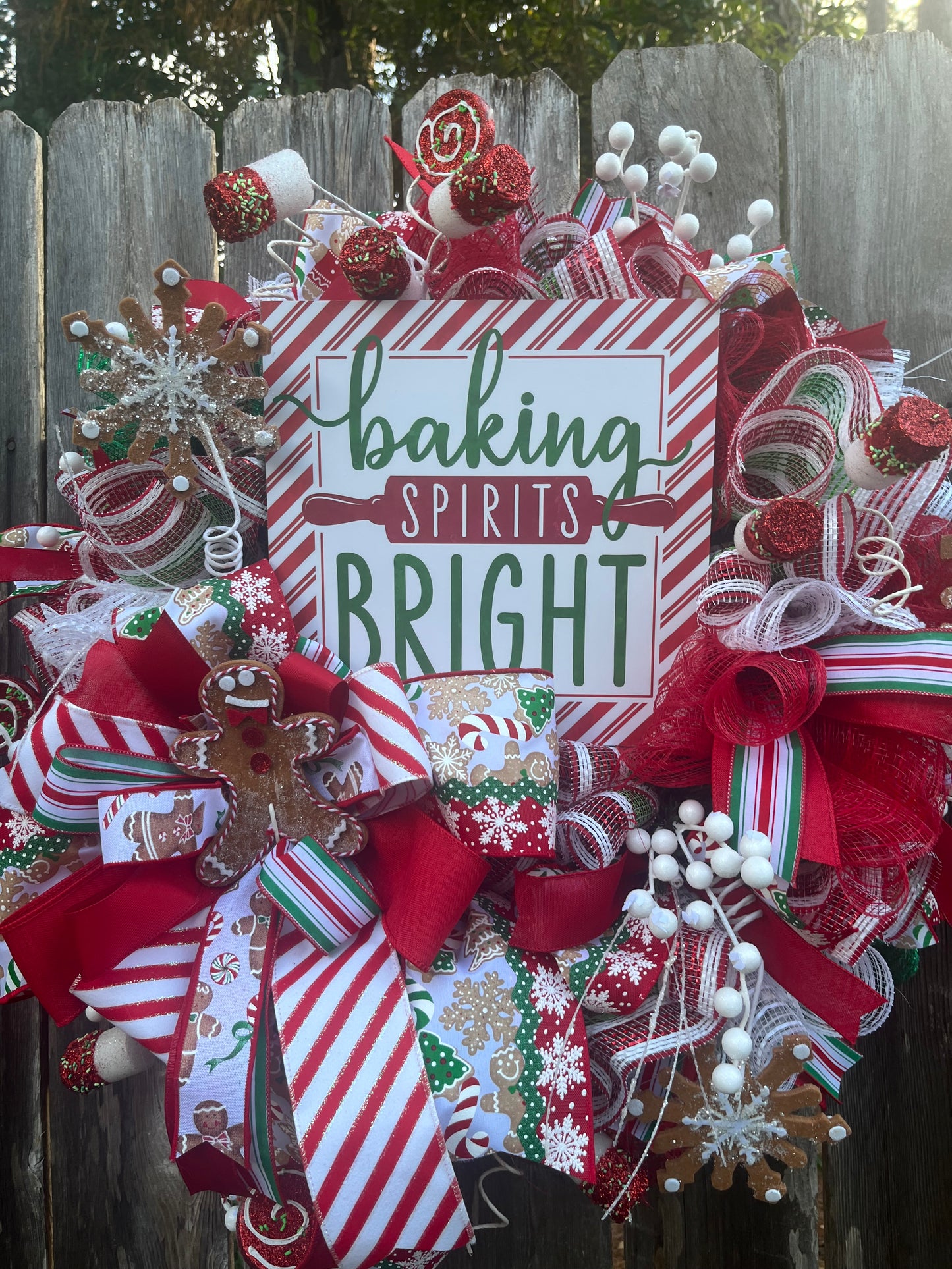 Christmas baking wreath, Classic Holiday front door wreath, Whimsical decor, Christmas gifts, Gingerbread theme, Front Porch Christmas Decor
