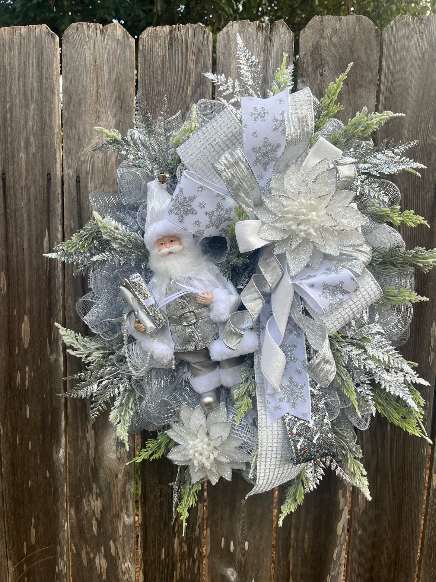 Silver Christmas wreath, White Christmas wreath, Front door wreath for Christmas, Silver Santa decor, elegant holiday decor, holiday decor