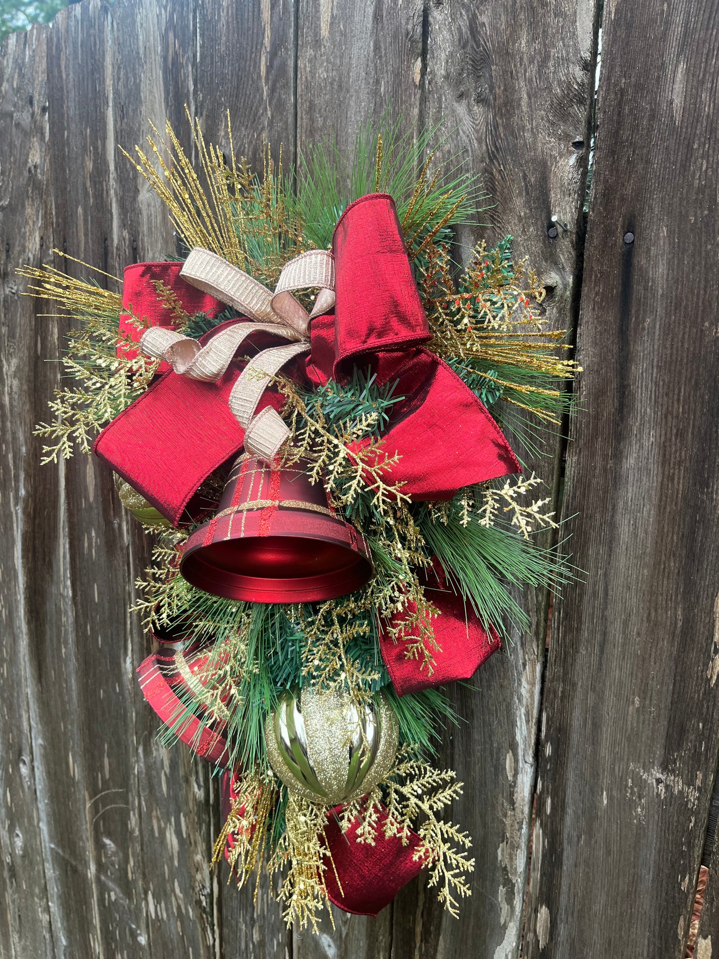 Christmas Bell Wreath for front door, Christmas elegant swag, holiday wreath, holiday gifts, winter wreath, wall decor for inside home, bell deco