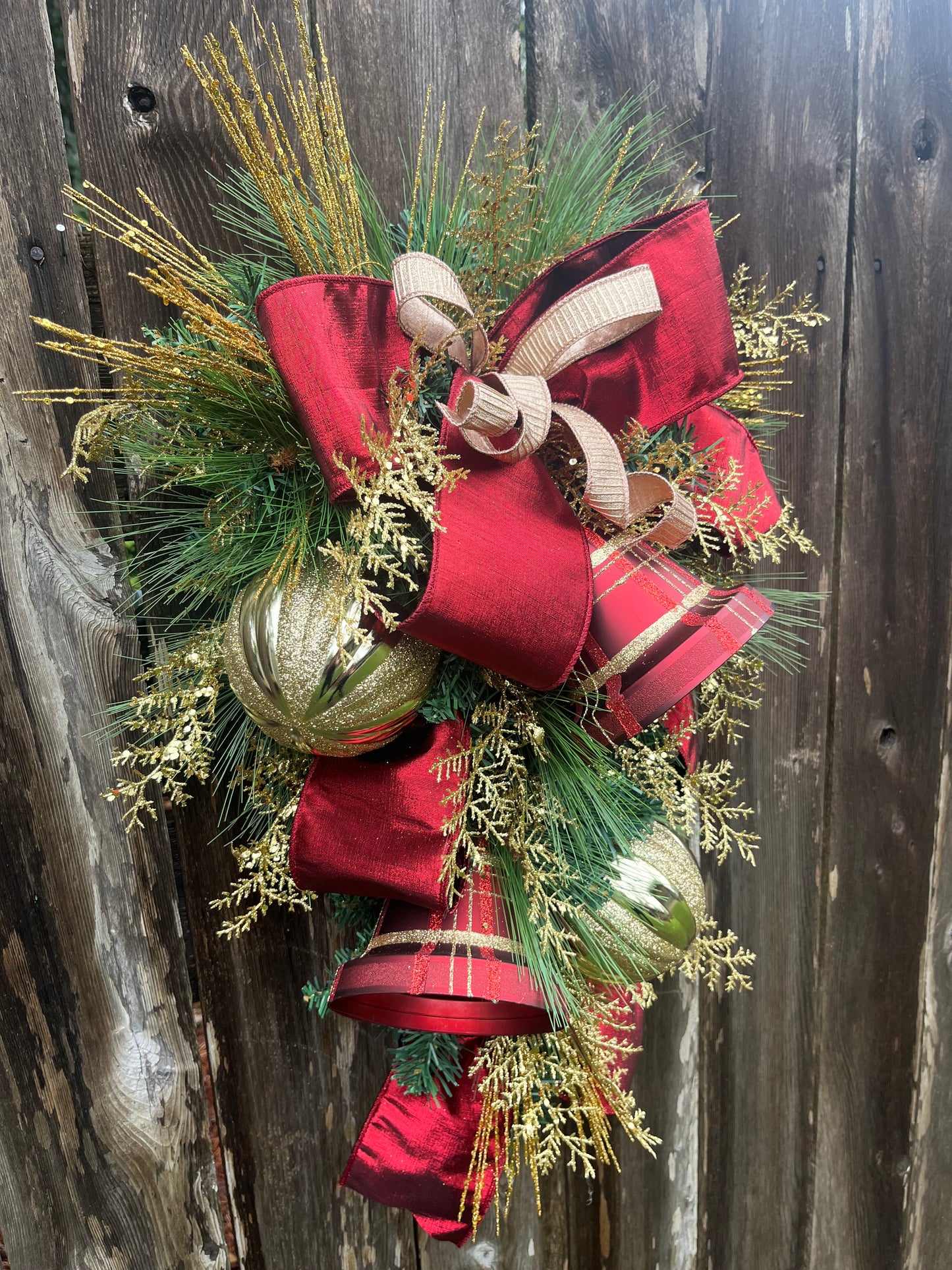 Christmas Bell Wreath for front door, Christmas elegant swag, holiday wreath, holiday gifts, winter wreath, wall decor for inside home, bell deco